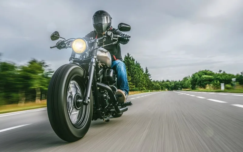 Choosing Motorcycle Engine Oil: Shared Sumps, Wet Clutches and Touring